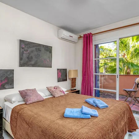 Сasa de vacaciones Biarritz Golf By Interhome Estepona